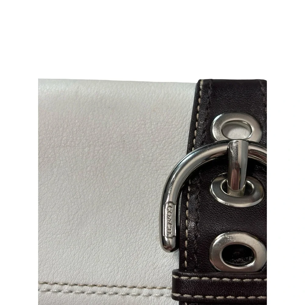 Coach Soho White Leather Buckle Slim Envelope Wallet OS Silver Hardware